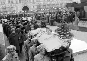 Heading: Konstantin Chernenko's funeral, 1985