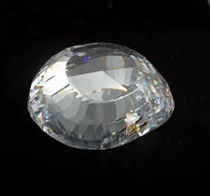 Gemstone: Kor-i-noor replica