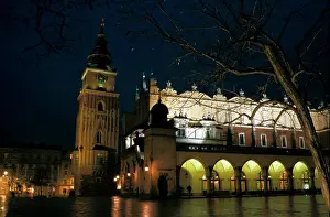 Schuhboeck: Krakow in the night
