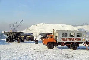 Provides: Krasnogorsk open cast mine, 1981