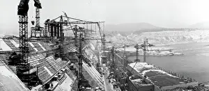 Ocotber: Krasnoyarsk Dam under construction
