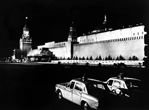 Matheny: Kremlin, Moscow.with Lenin's tomb and Red ?