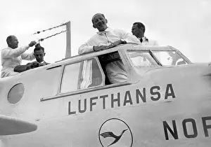 Catapult: Kueppers, Count Schack and Pilot Blankenburg before the flig