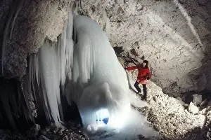 Karst: Kungur Ice Cave, 1982
