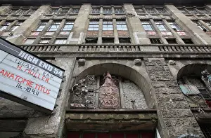 Kunsthaus: Kunsthaus Tacheles, Berlin, Germany