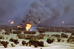Kuwaiti: Kuwaiti oil wells were set on fire by retreating ?