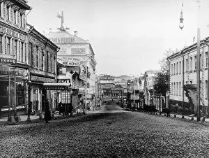 Kuznetsky: Kuznetsky Most