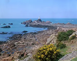 Brelade: La Corbiere Lighthouse, St Brelade, Jersey, Channel Islands