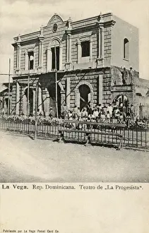 Scaffolding: La Progresista Theatre, La Vega, Dominican Republic