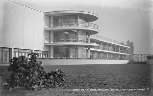 Curved: De La Warr Pavilion