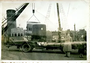 Unloaded: No label, Lorry with British flag on side