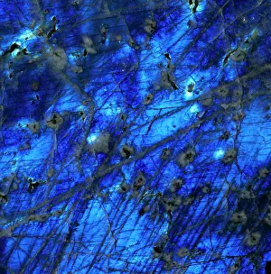 Calcium: Labradorite