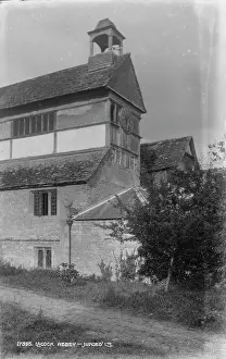 Sloping: Lacock Abbey
