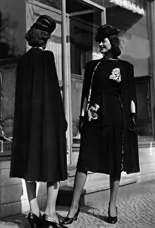 Pleated: Ladies fashion, 1941