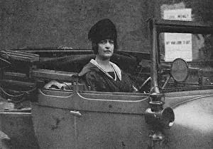 Drogheda: Lady Drogheda in her car, 1917