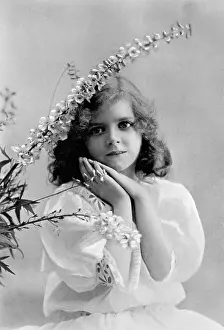Edwina: Lady Edwina Ashley