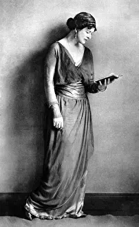 Glenconner: Lady Glenconner, 1915