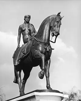 Dicks: LADY GODIVA