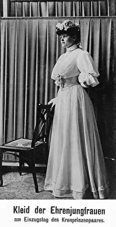 Ruling: Lady of honour, 1905