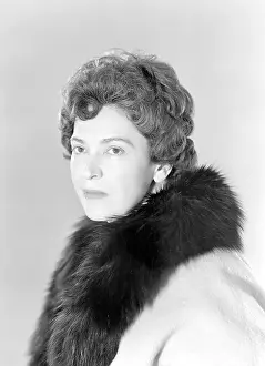 Hulton: Lady Hulton