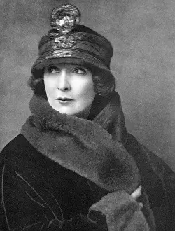 Martyn: Lady Lavery