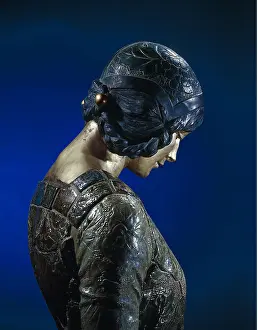 Stoneware: Lady with a monkey