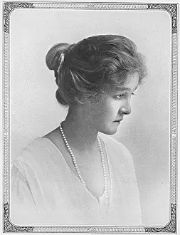Hever: Lady Violet Astor