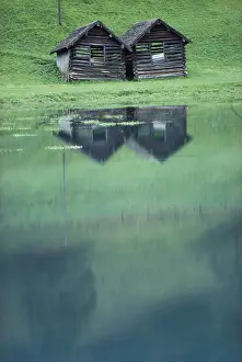 Dreamily: Lake on the Alp