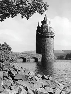 Laker: LAKER VYRNWY TOWER
