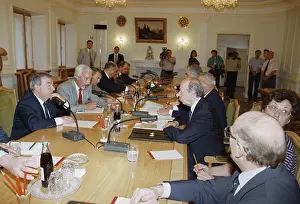 Primakov: Lamberto Dini Visits Russia