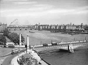 LAMBETH BRIDGE