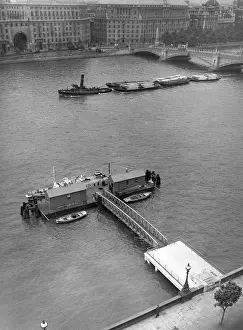 Fireboat: Lambeth Fireboat Station