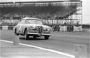 Aurelia: Lancia Aurelia at Silverstone, England