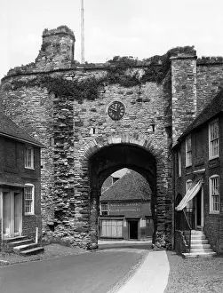 Weatherboard: THE LAND GATE, RYE