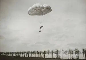 Parachutist: Landing of a parachutist