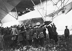 Gondola: Landing of the Zeppelin II in Cologne, 1909