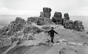 Wesleys: Land's End, Wesley's Stone 1928