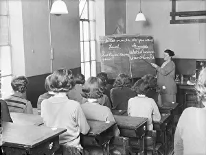 Telephonist: LANGUAGE STUDENTS