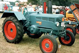 Tractor: Lanz Bulldog tractor