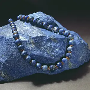 Bead: Lapis lazuli