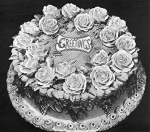 Icing: Large Decorated Party Cake