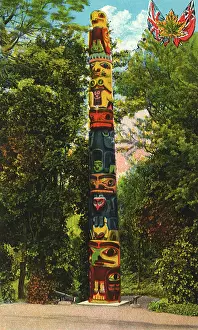 Totem: Large Totem Pole
