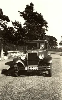 Automobilia: Large unidentified tourer car