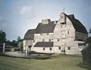 John Maclellan: A large wooden barn