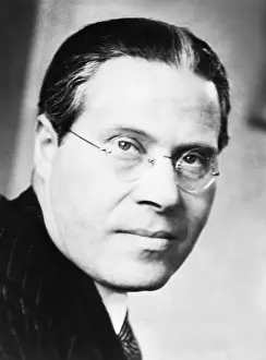 Constructivism: Laszlo Moholy-Nagy, Hungarian abstract painter