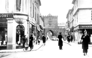 Launceston: Launceston, South Gate Street 1949