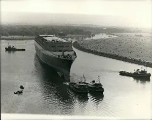 Clydebank: Launch of Cunard liner, Queen Elizabeth II