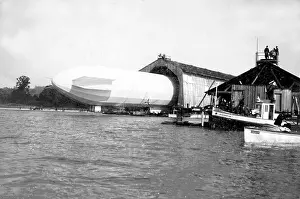 Allgaeu: Launch preparation of the Zeppelin airship LZ 2, 1906