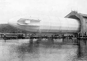 Metz: Launch preparation of the Zeppelin airship LZ 3, 1907