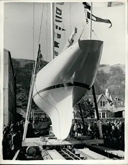 Slipway: Launch of Sceptre, to compete in America's Cup